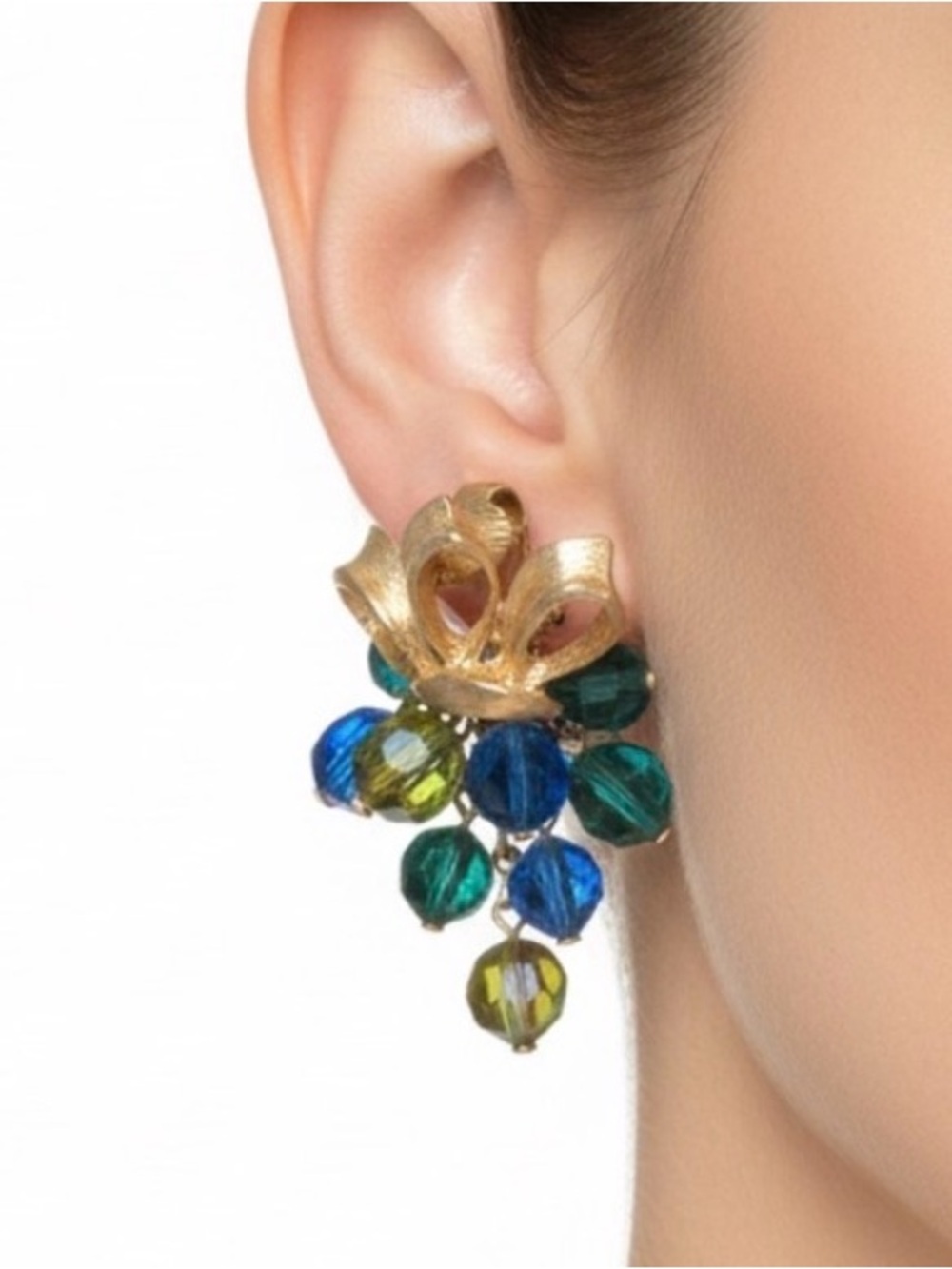 Vintage Aurora Borealis Glass Bead Cluster Clip-On Earrings